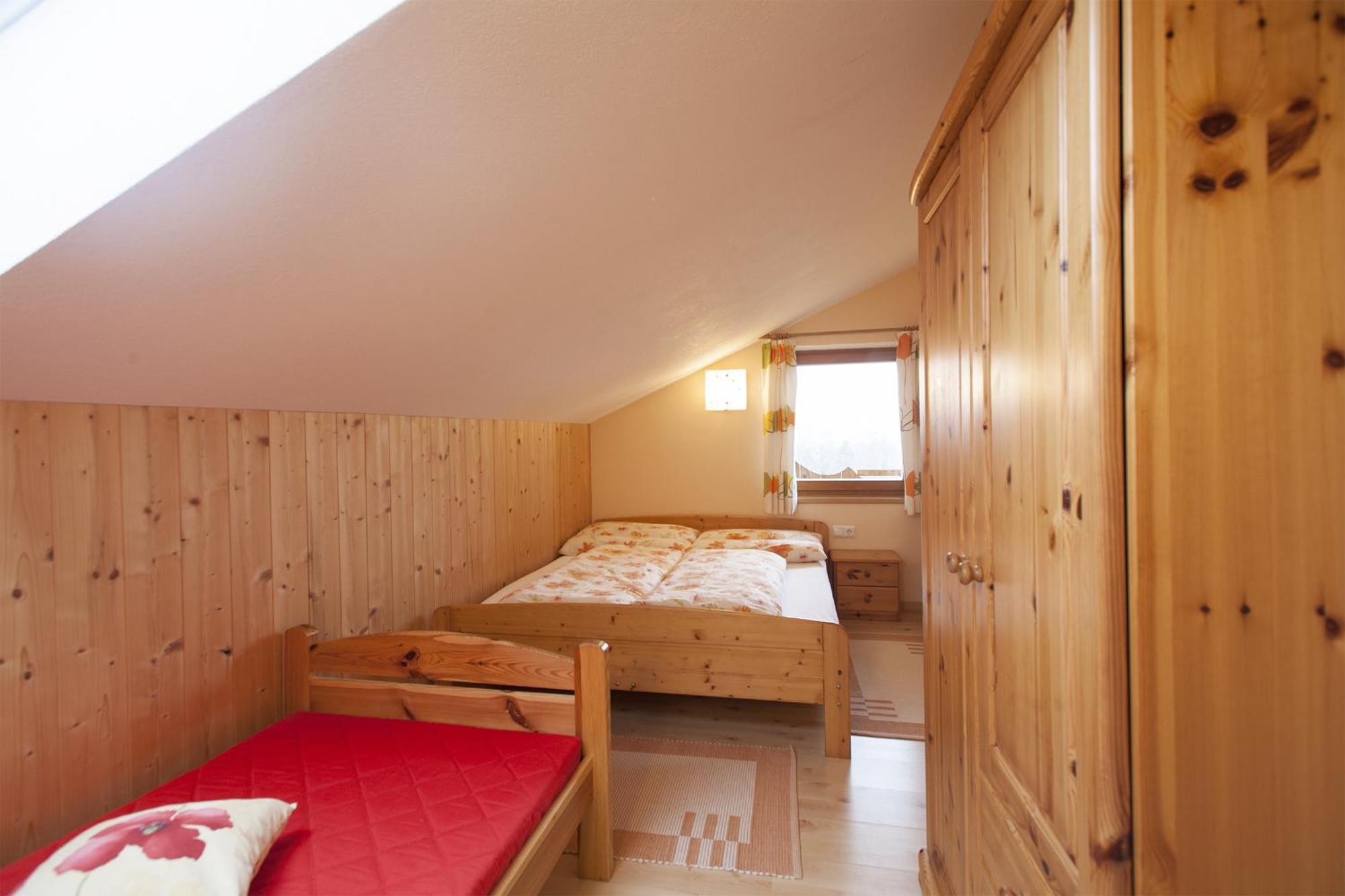 Ferienwohnung Biobauernhof Schuster Hopfgarten im Brixental Zimmer foto