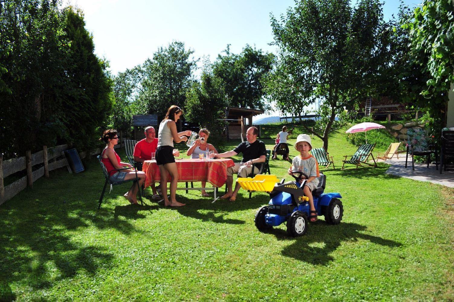 Ferienwohnung Biobauernhof Schuster Hopfgarten im Brixental Exterior foto
